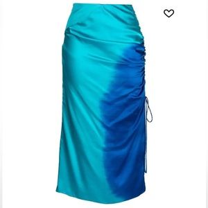 Alejandra Alonso Rojas
two-tone silk midi skirt